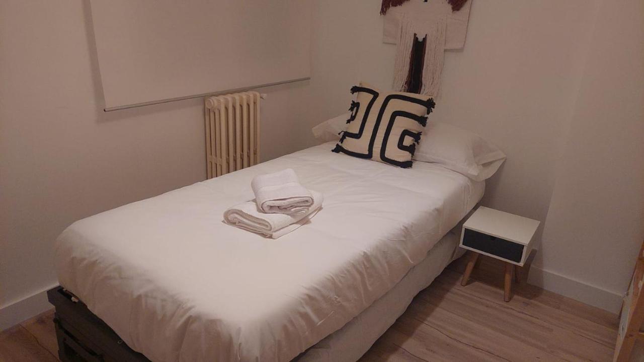 Tuguest Pedro Antonio II Apartment Гранада Екстериор снимка