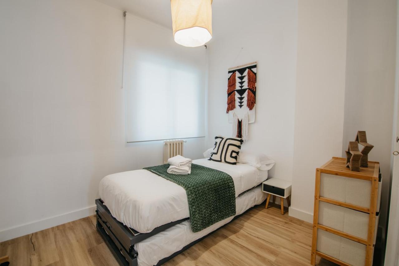 Tuguest Pedro Antonio II Apartment Гранада Екстериор снимка